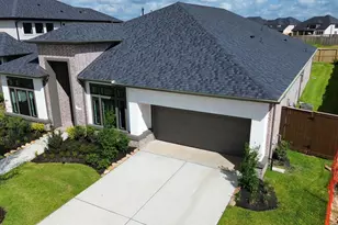 3615 Blue Mistflower, Katy, TX 77493 - Photo 4