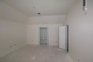 11407 Lucky Fls Dr, Houston, TX 77047 - Photo 8