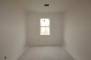 11407 Lucky Fls Dr, Houston, TX 77047 - Photo 6