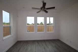 11407 Lucky Fls Dr, Houston, TX 77047 - Photo 4