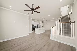 11407 Lucky Fls Dr, Houston, TX 77047 - Photo 32