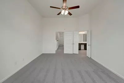 11407 Lucky Falls Drive, Houston, TX 77047 - Photo 10