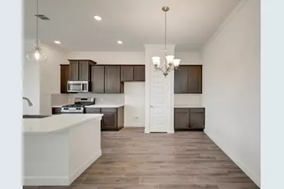 11407 Lucky Falls Drive, Houston, TX 77047 - Photo 6