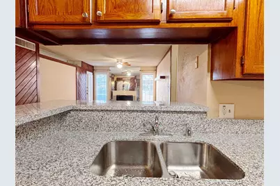 2121 Hepburn Street #505, Houston, TX 77054 - Photo 6