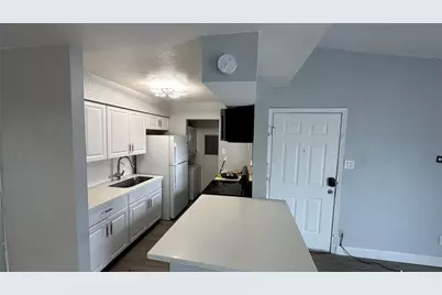 9550 Deering Drive #208, Houston, TX 77036 - Photo 2