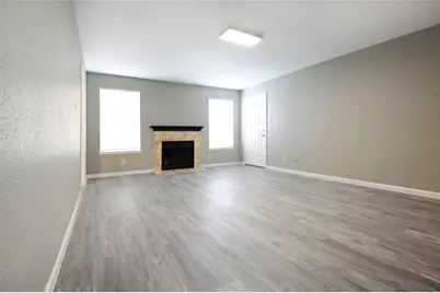 9700 Leawood Boulevard #2110, Houston, TX 77099 - Photo 2