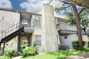 9700 Leawood Blvd, Houston, TX 77099 - Photo 12