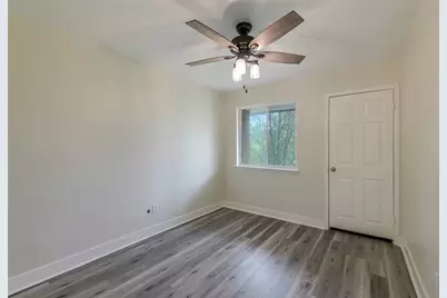 12003 Greenwood Forest Drive #B, Houston, TX 77066 - Photo 20