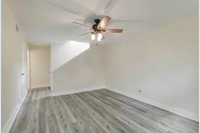 12003 Greenwood Forest Drive #B, Houston, TX 77066 - Photo 6