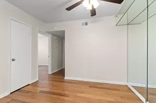 4635 Wild Indigo St, Houston, TX 77027 - Photo 18