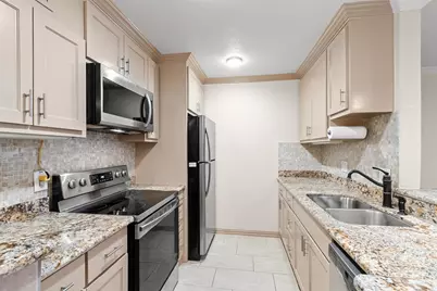 4635 Wild Indigo Street #512, Houston, TX 77027 - Photo 1