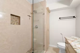 4635 Wild Indigo St, Houston, TX 77027 - Photo 22