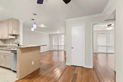 4635 Wild Indigo Street #512, Houston, TX 77027 - Photo 16