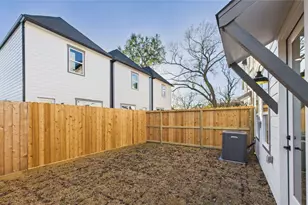 5027 Golden Forest Dr, Houston, TX 77091 - Photo 30