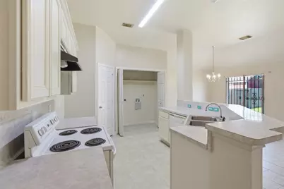 15738 Boonridge Road, Houston, TX 77053 - Photo 16