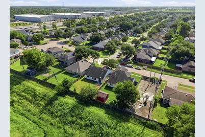 15738 Boonridge Road, Houston, TX 77053 - Photo 28