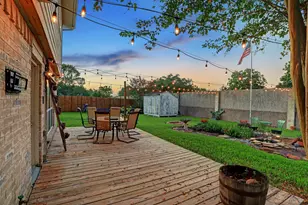 121 Misty Brook Ln, League City, TX 77573 - Photo 22