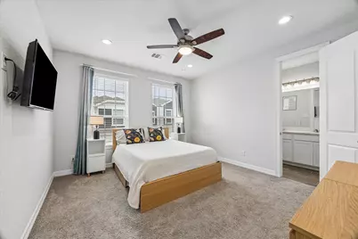 1514 Canter Bayou Way, Houston, TX 77043 - Photo 10