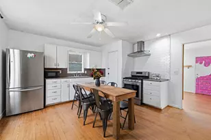 807 Burleson St, Brenham, TX 77833 - Photo 4