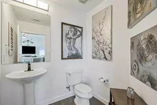 5925 Almeda Rd, Houston, TX 77004 - Photo 12
