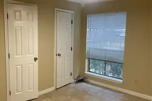 17331 Red Oak Dr, Houston, TX 77090 - Photo 10