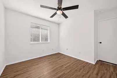 13515 Splintered Oak Drive, Houston, TX 77065 - Photo 30