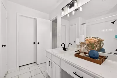 13515 Splintered Oak Drive, Houston, TX 77065 - Photo 24
