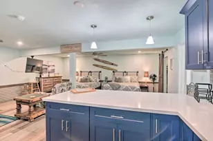 3917 Ave P 1/2, Galveston, TX 77550 - Photo 28