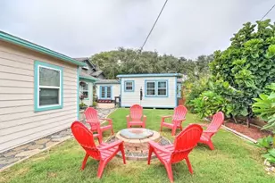 3917 Ave P 1/2, Galveston, TX 77550 - Photo 40
