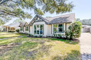 12523 Shepherds Ridge Dr, Houston, TX 77077 - Photo 2