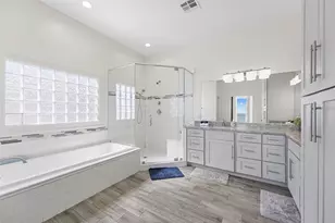11851 Sunbather Ln, Galveston, TX 77554 - Photo 30