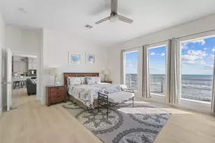 11851 Sunbather Ln, Galveston, TX 77554 - Photo 28