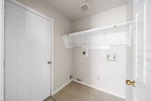 19739 Mountain Dale Dr, Cypress, TX 77433 - Photo 10