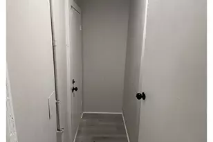 5934 Southtown St, Houston, TX 77033 - Photo 8