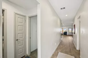 1279 Thornbird Trl, Sealy, TX 77474 - Photo 4