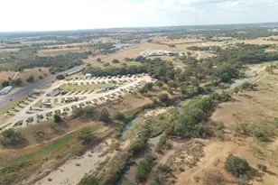17 Ale Ct, Fredericksburg, TX 78624 - Photo 6