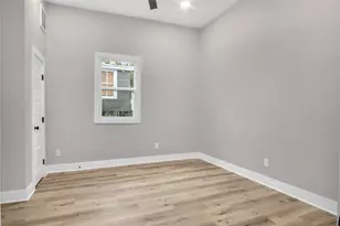 614 11th St, Galveston, TX 77550 - Photo 22