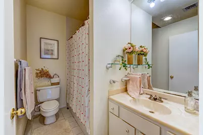 2213 S Braeswood Boulevard #11H, Houston, TX 77030 - Photo 6