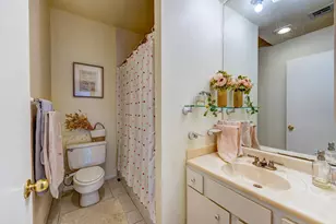 2213 S Braeswood Blvd, Houston, TX 77030 - Photo 6