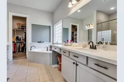 10302 Muir Peak Drive, Rosharon, TX 77583 - Photo 20