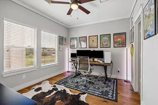 107 Riley Ln, Houston, TX 77003 - Photo 20