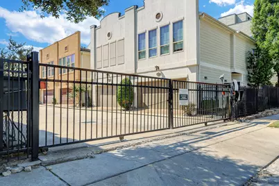 107 Riley Lane, Houston, TX 77003 - Photo 24