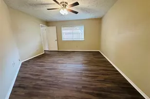 10826 Laureldale Ct, Houston, TX 77041 - Photo 10