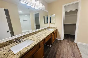 10826 Laureldale Ct, Houston, TX 77041 - Photo 12