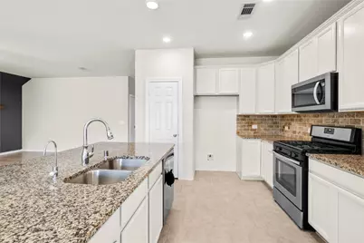 2327 Cherrington Woods Lane, Richmond, TX 77469 - Photo 8