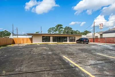 909 Houston Street, Conroe, TX 77301 - Photo 1