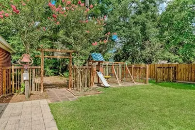 280 Brookhollow Street, Vidor, TX 77662 - Photo 20