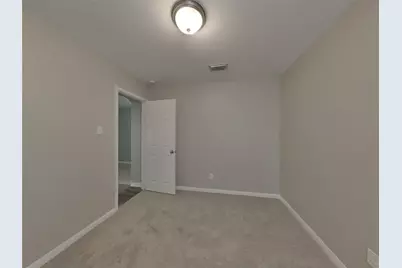 815 Marigold Road, Baytown, TX 77521 - Photo 14