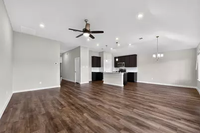 26563 Eternal Drive, La Marque, TX 77568 - Photo 6