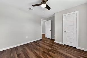 26563 Eternal Dr, La Marque, TX 77568 - Photo 16